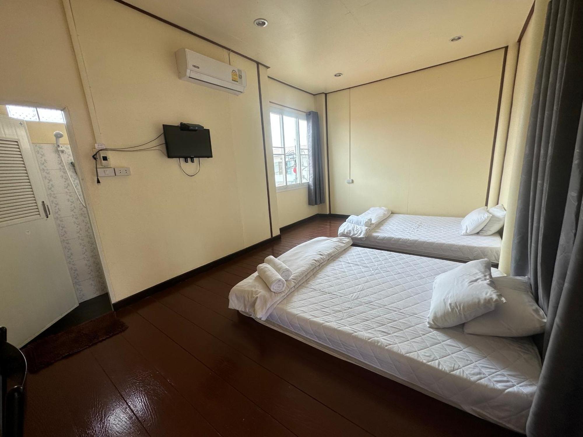 โฮมสเตย์ภูมิใจ เชียงคาน ซอย 17 Loei Exterior photo